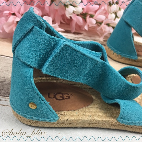 ⭐️UGG | Teal Suede Strappy Flat Sandal NEW - Picture 5 of 7
